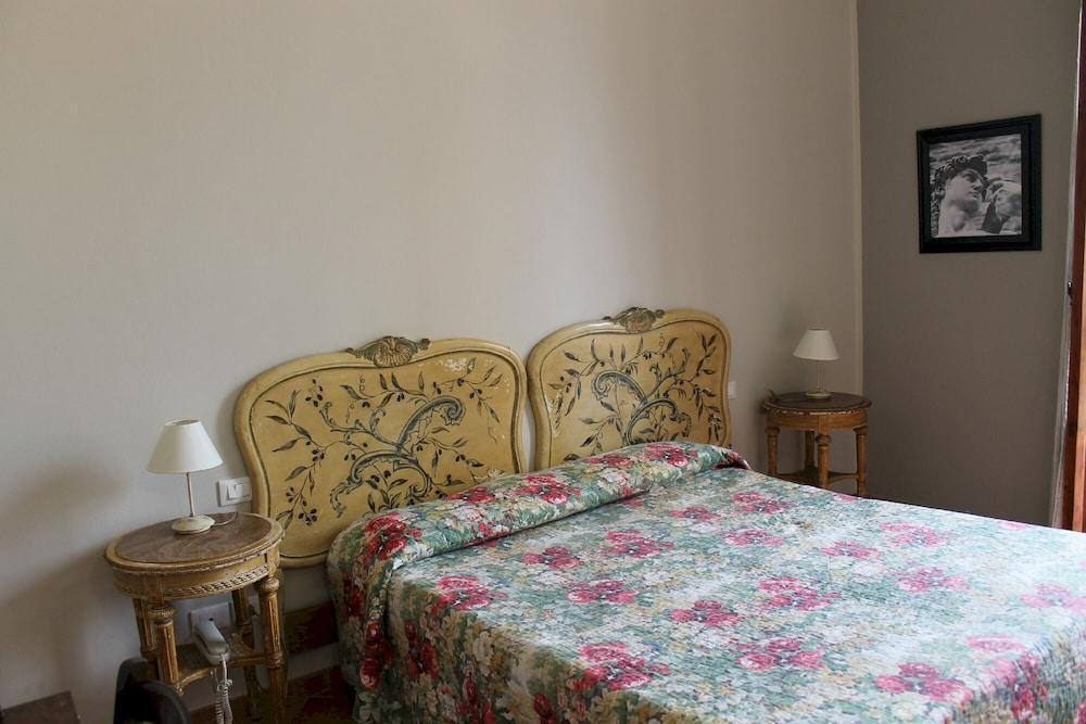 Hotel Medici Firenze Esterno foto