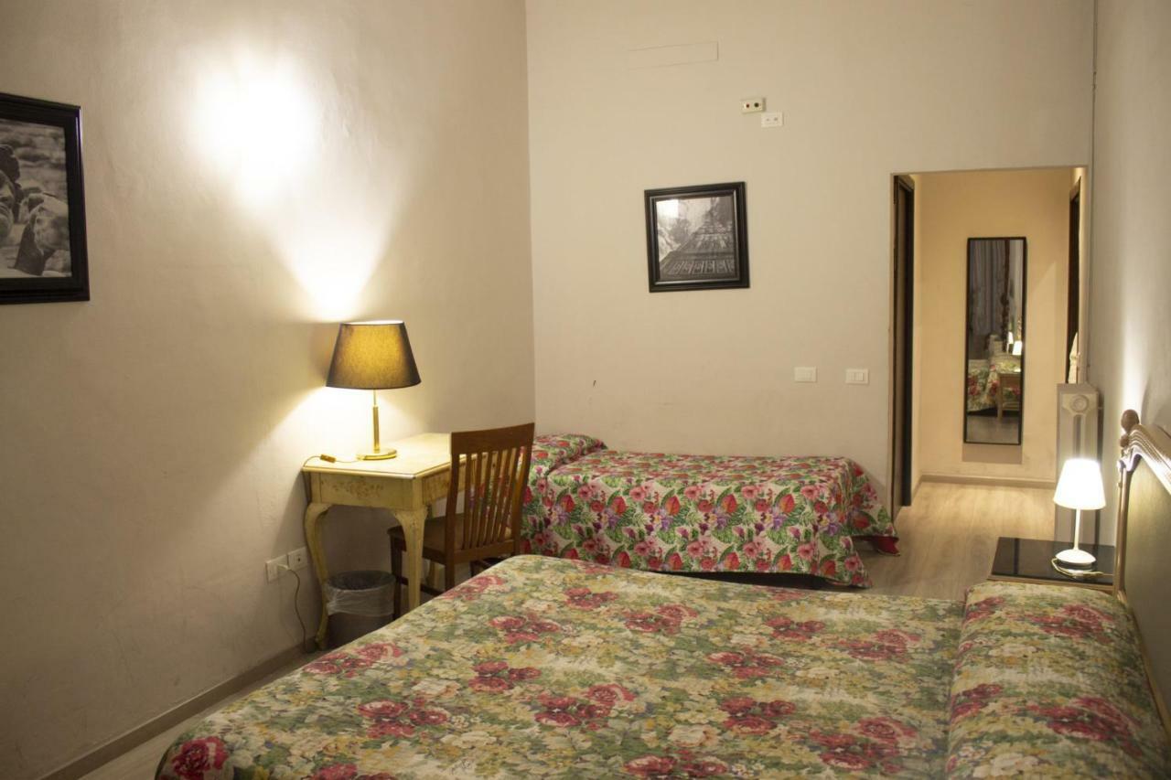 Hotel Medici Firenze Esterno foto